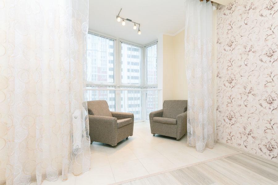 Apartment On Draghomanova 2A Kijów Zewnętrze zdjęcie